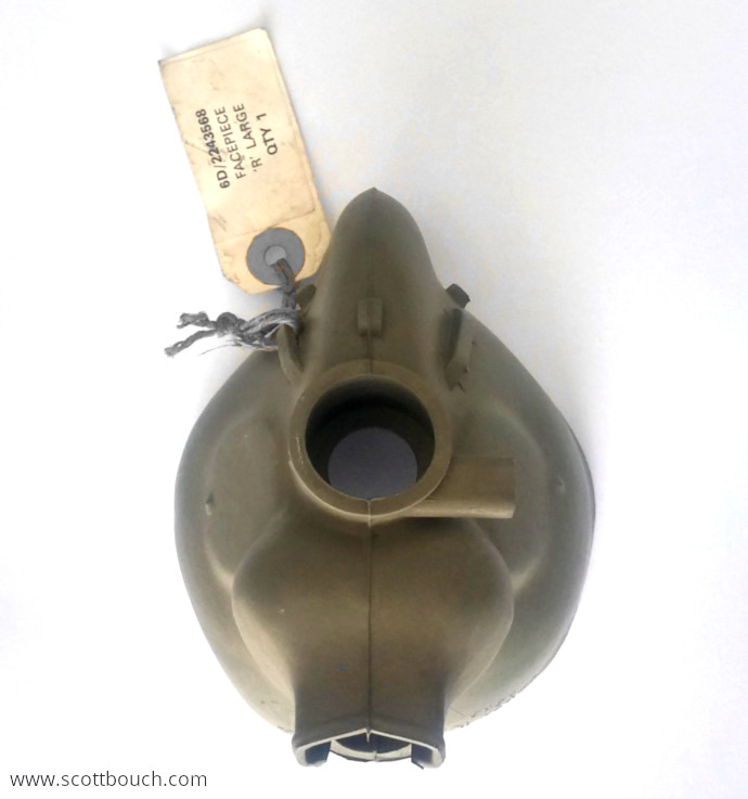 R-Type oxygen mask large new facepiece Stores Ref: 6D/2243568