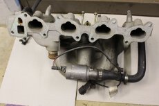 C20LET Inlet Manifold and Idle Speed Control Valve