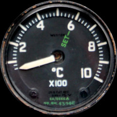 Panel A1: Engine jet pipe temperature indicator (No.1)