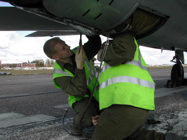 XS458 T Mk. 5 Lightning fitting brake parachute pack