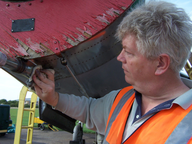 XS458 T Mk. 5 John polishing the air intake lip